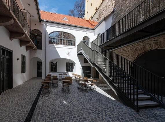 Ruttner House - reference Cemix