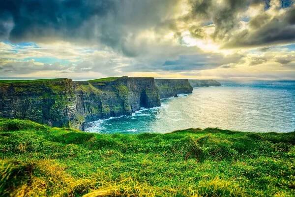 St. Patrick’s Day at the Cliffs of Moher Experience