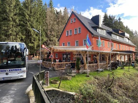 Bustouristik - Fichtenhäusel am Pöhlagrund