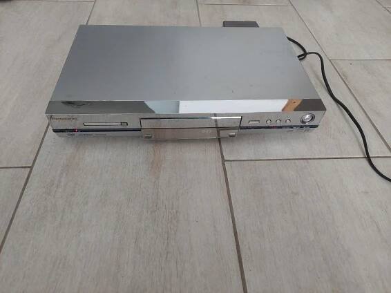 Panasonic DMR-HS2 DVD,CD PŘEHRÁVAČ