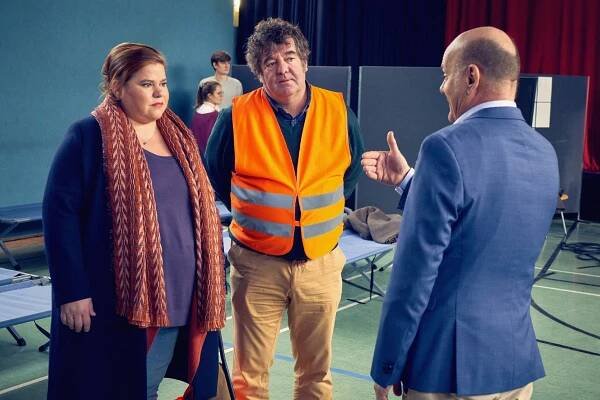 Der Lehrer - Asche zu Asche, Joint zu Joint - Z filmu - Nadine Wrietz, Rainer Piwek
