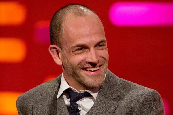 38 Facts About Jonny Lee Miller
