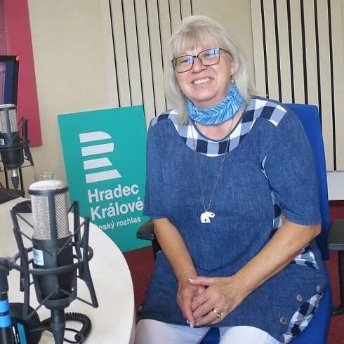 Hana Marie Körnerová ve studiu Českého rozhlasu Hradec Králové | foto: Milan Baják,  Český rozhlas