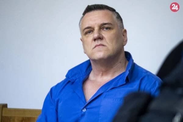 FOTO: Mafiánský boss Mikuláš Černák – stránka 9