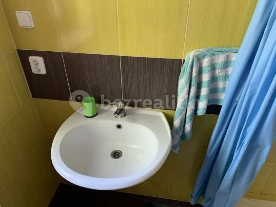Pronájem bytu 2+kk 55 m², Hlavní, Karlovy Vary, Karlovarský kraj