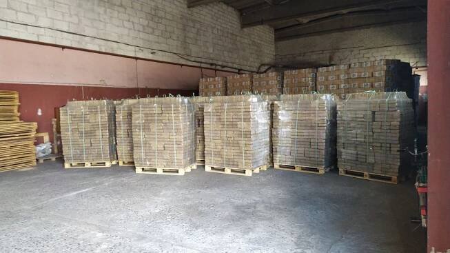 Palivové brikety ze lnu (balení 10 kg) | Dřevoprodej ISPAS