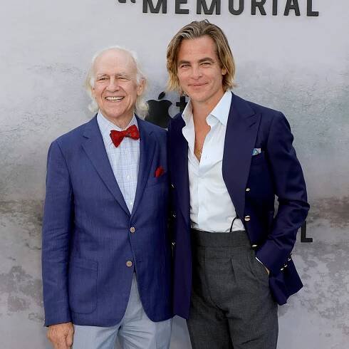 Chris Pine and His Dad Robert Pine Prove the Menswear Apple Doesn’t Fall Far From the (Pine) Tree