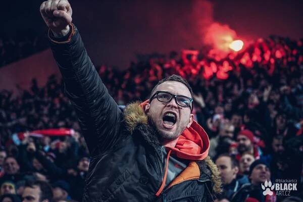 SK Slavia Praha x Sevilla FC 4:3 (Eden) / fotogalerie blackart.cz