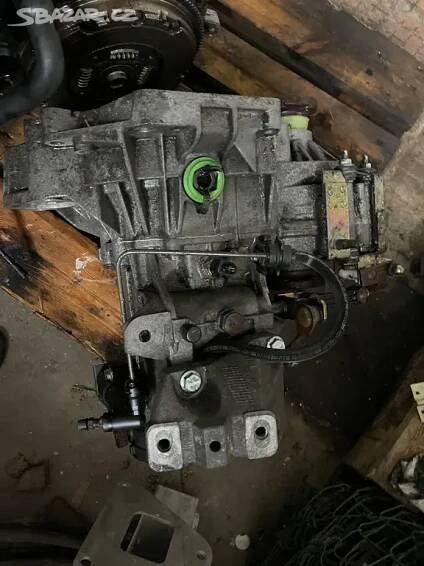 1.6 75kw octavia převodovka duu - Podolí - Bazar
