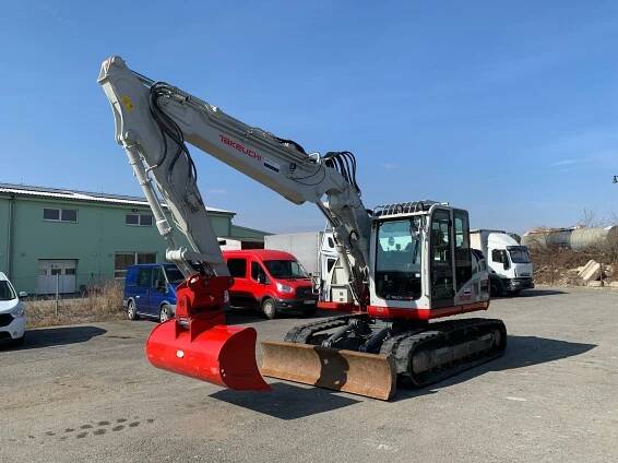 Takeuchi TB 2150R / Pásové rypadlo / Nabídky / Bazar / bagry.cz - vše o stavebních strojích pro zemní práce