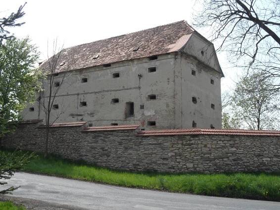 Soubor:Radovesnice I e. BarokniSypka.jpg – Wikipedie