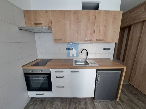 Pronájem bytu 1+kk, Plzeň - Doubravka, ulice Staniční, 20 m2 | RK ADRIANA