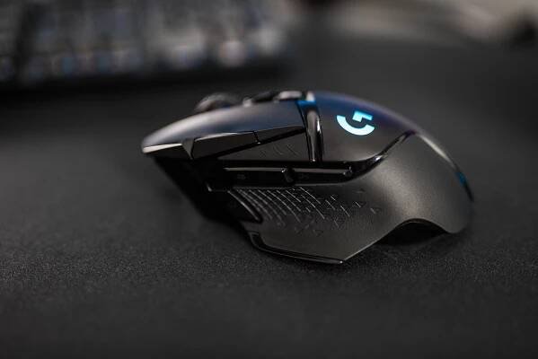 Logitech G přichází s G502 LIGHTSPEED, bezdrátovou variantou nejoblíbenější herní myši na světě – PressOffice