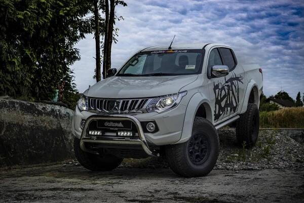 Mitsubishi L200 od delta4x4. Kvalitní homologované úpravy.