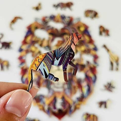 Lion-wooden-jigsaw-puzzle-49