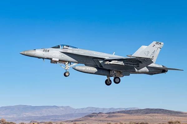 Boeing F/A-18E Super Hornet - US Navy - VFA-83 "Rampagers"