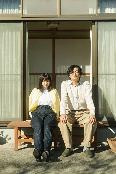 Mai Fukagawa, Arata Iura - Džinsei ni cunda moto idol wa, aka no tanin no ossan to sumu sentaku wo šita - Promo