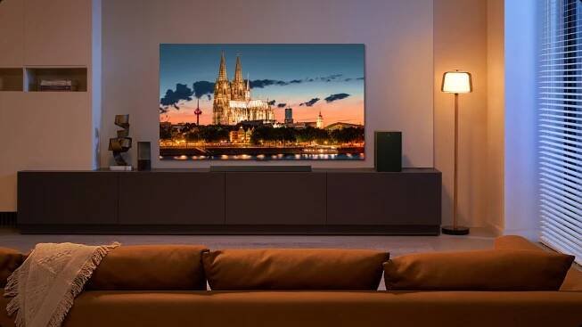 Letošní prémiový MiniLED televizor TCL C855 má mít jas 3 500 nitů a také až 2 304 zón podsvícení – AVmania.cz