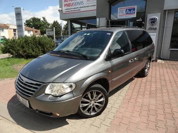 Chrysler Grand Voyager 2,8 CRD Stown Go LIMITED Prodej vozidel