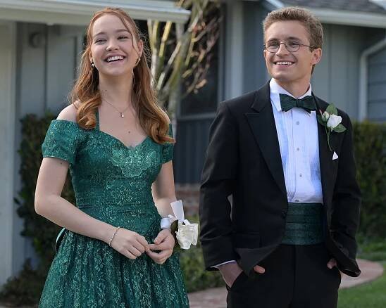 Goldbergovi - Alligator Schwartz - Z natáčení - Sadie Stanley, Sean Giambrone