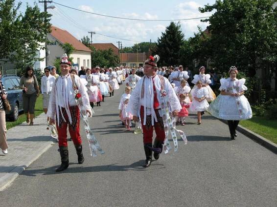 Hody 2008 - Oficiální stránky obce Mikulčice