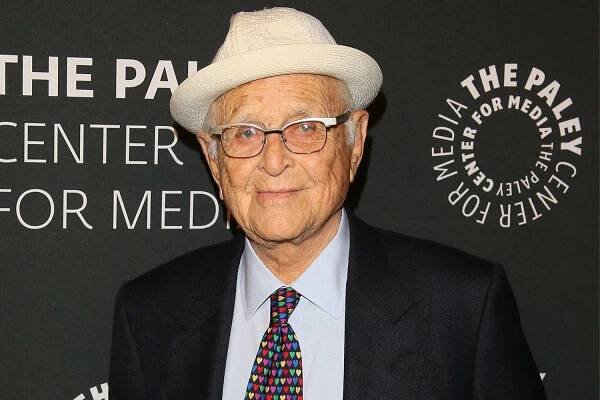 Norman Lear Celebrates His 100th Birthday with His 'Wonderful' Family in Vermont: 'How Lucky Am I?'