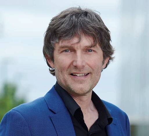 Peter-Bradbury-201912150009AP_-crop