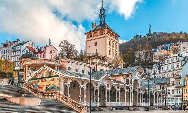 PECKA DNE: Ubytování v lázeňském městě Karlovy Vary se snídaní od 1 790 Kč