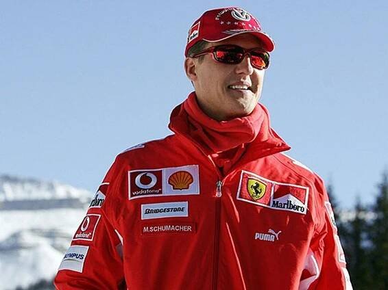 Michael Schumacher se zranil při jízdě na lyžích, jeho stav je kritický