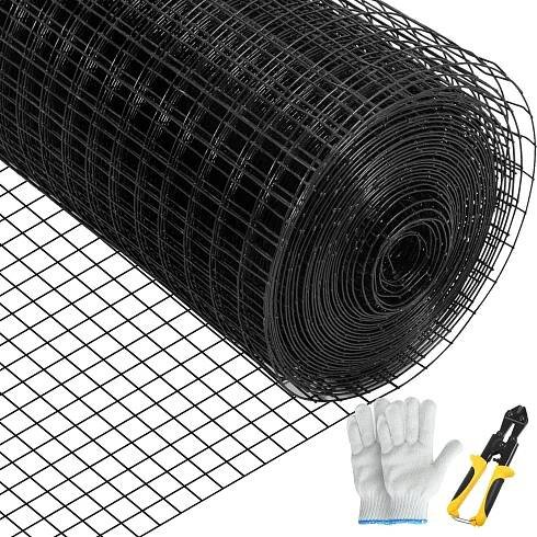 11,5 x 12,5 m, pozinkované pletivové pletivo s vinylovým potahem a nářadím