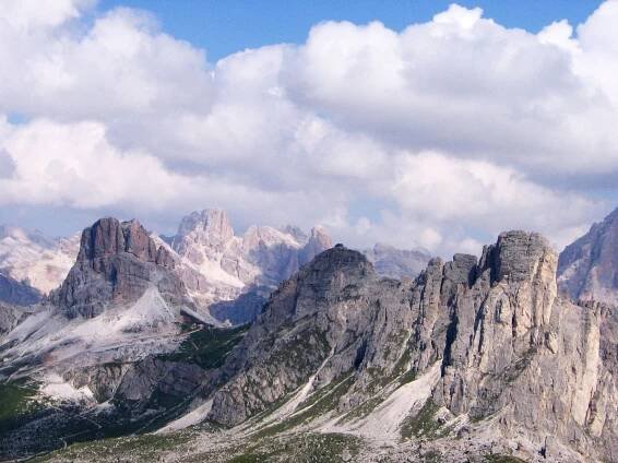 Pohodový trek na Monte Cernera v italských Dolomitech