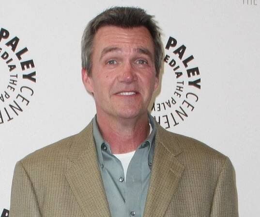 Neil Flynn Biography - Facts, Childhood, Family Life & Achievements