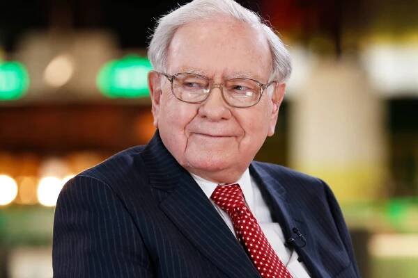 Warren Buffett says bitcoin is 'probably rat poison squared'