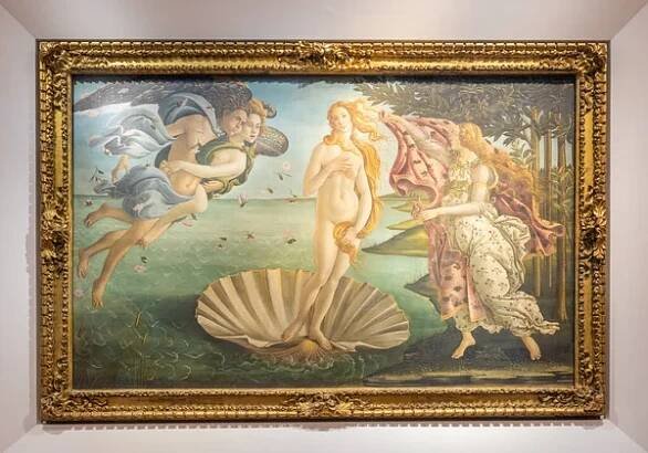Florencie, Itálie - přibližně červenec2021. Alessandro Botticelli - Zrození Venuše,1485. Renesanční umění v Uffiziho muzeu — Stock obrázek