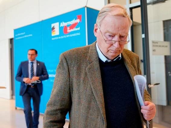 German court temporarily blocks observation of AfD party AfD Cologne Alexander Gauland Berlin Horst Seehofer