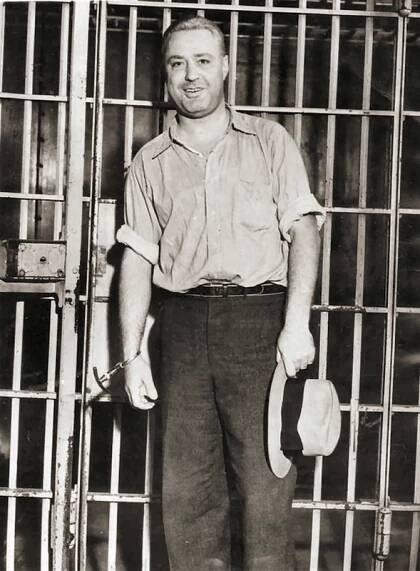 kelly-cell.jpg