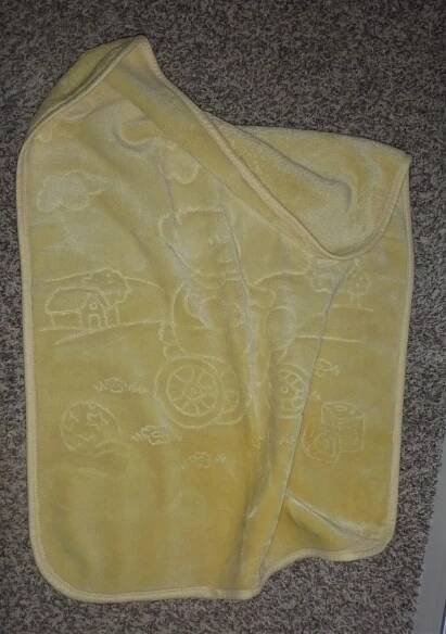 Baby perla španělská deka 80 x 100 cm, šířka (cm): 80,délka (cm): 100 - 200 Kč Od prodejkyně steh | Bazar - Modrý koník