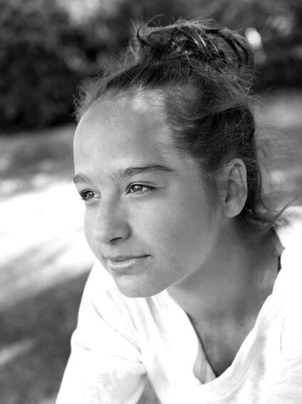 Caroline Martin | Portrait