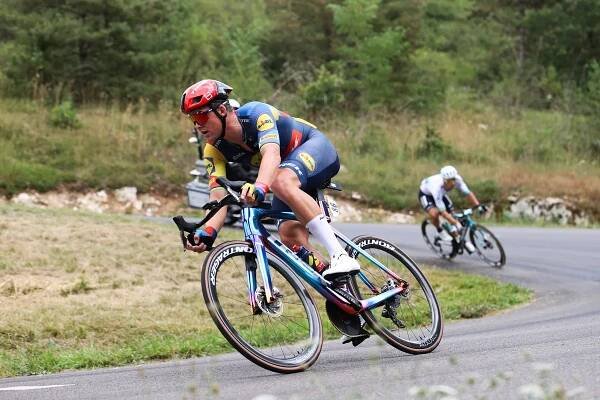 Mads Pedersen riding Trek Madone SLR with 1x SRAM drivetrain at 2023 Tour de France
