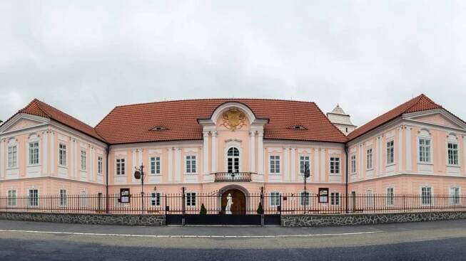 Zamek Hradek u Susice | Místa na výlet | GoBohemia