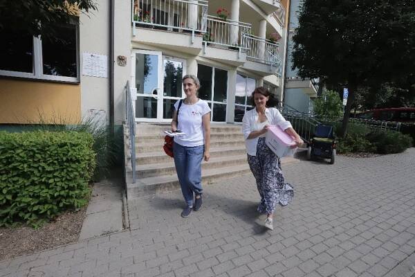 Charitní domov v Hluku pravidelně navštěvují členové týmu Domácího hospice Antonínek.