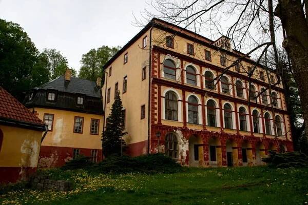 Zámek Lčovice | Databáze domů s historií