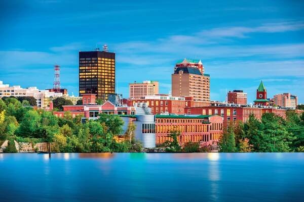Manchester Magazine 2025 by Yankee Publishing - New Hampshire Group - Issuu