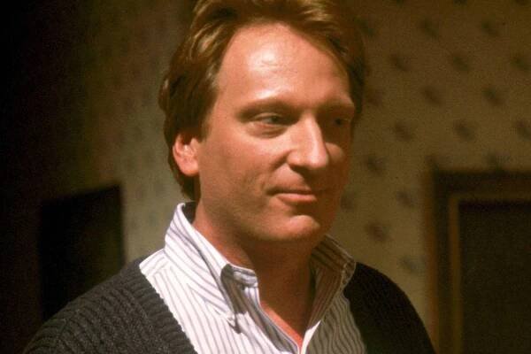 Jeffrey Jones Doesn’t Return in Beetlejuice Sequel After His Controversy. Here’s How the Movie Includes His Character