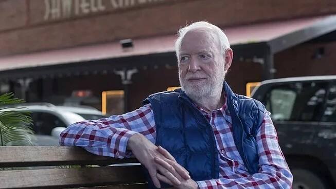 David Stratton, film critic and host of At the Movies alongside Margaret Pomeranz, dies aged 85