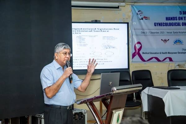 Gynecological Oncologist Kolkata, India - Dr. Rahul Roy Chowdhury