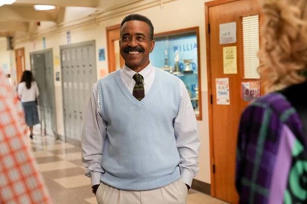 Goldbergovi - An Itch Like No Other - Z filmu - Tim Meadows