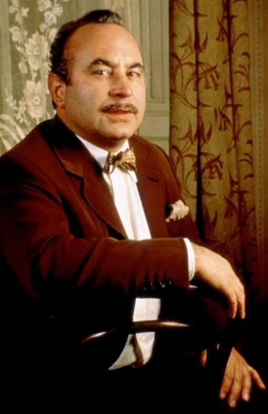 Bob Hoskins