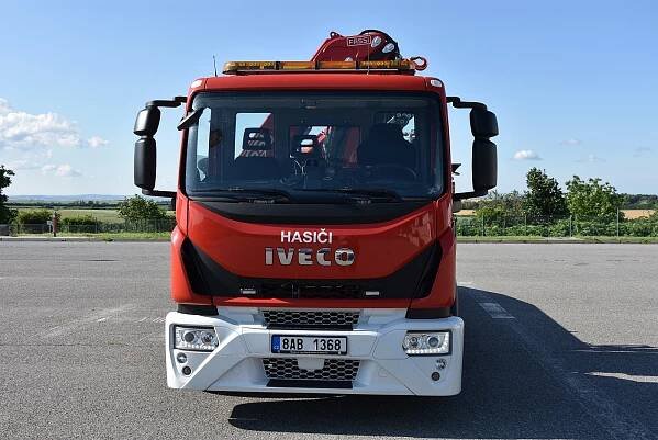 Školní a výcvikové zařízení HZS ČR v Brně používá pro přípravu výcviku nový automobil Iveco od firmy AGROTEC | POŽÁRY.cz