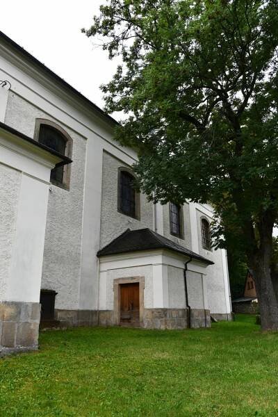 Hodkovice nad Mohelkou | Detail hřbitova | Databáze historických hřbitovů